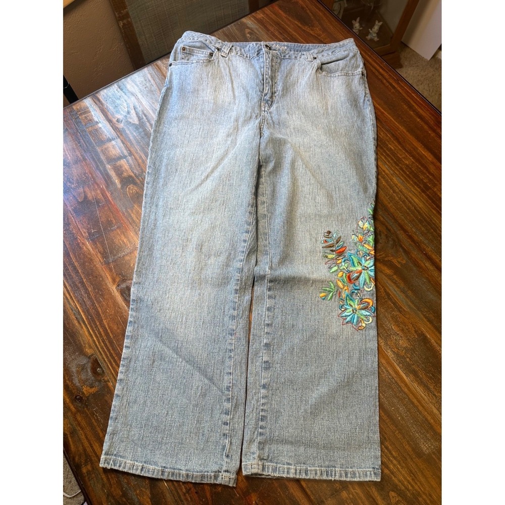 Embroidered Floral Dragonfly Straight Leg Jeans L.A. Blues Women‎ 16W Light Wash